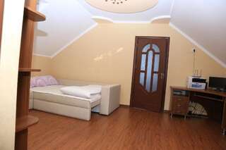 Дома для отпуска ANNAMARI Pavshyno Дом с 3 спальнями-101